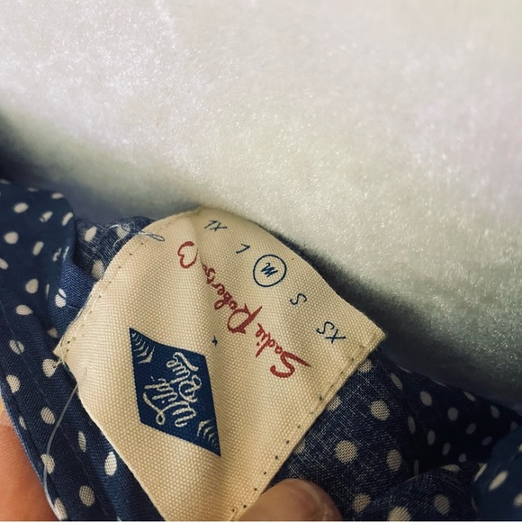 Wild Blue Blue and White Polka Dot Sleeveless Sweetheart Romper - Picture 2 of 3